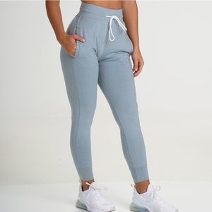 NVGTN Silver Mist Joggers size Medium
